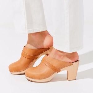 NEW Swedish Hasbeens Classic Clog Nature 40
